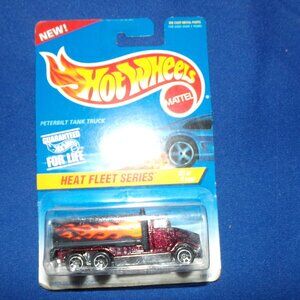 Vintage 1996 Hot Wheels Peterbilt Tank Truck Heat Fleet Series Collector #539